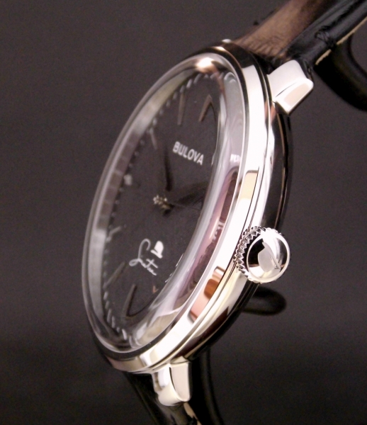 Bulova Frank Sinatra Edition Vintage-Design im - - Uhrmachermeisterwerkstatt Leer Eine - klassischen Uhrenshop Zeiten Automatikuhr Sichtboden Gute